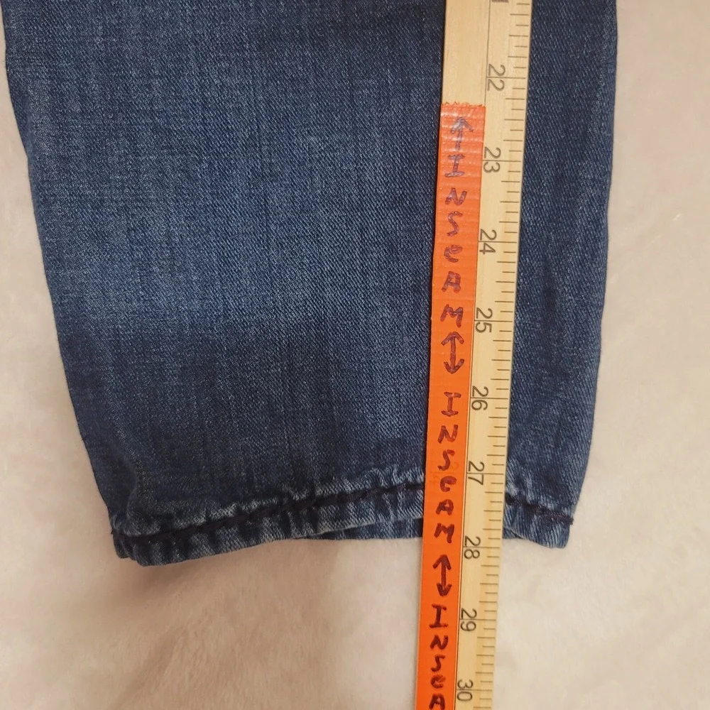 True Religion women's Jeans Size 33 Cameron slim boyfriend